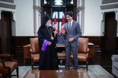 Prime Minister Justin Trudeau meets with Aram I, his holiness Catholicos, in his office in West Block of Parliament, in Ottawa, Ontario, on Tuesday, June 6th, 2023.

Le Premier Ministre Justin Trudeau Aram I, sa sainteté Catholicos, dans son bureau du bloc ouest du parlement, à Ottawa, en Ontario, le mardi, 6 juin 2023.