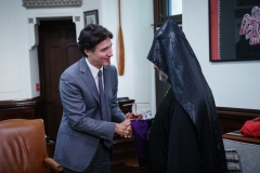 Prime Minister Justin Trudeau meets with Aram I, his holiness Catholicos, in his office in West Block of Parliament, in Ottawa, Ontario, on Tuesday, June 6th, 2023.

Le Premier Ministre Justin Trudeau Aram I, sa sainteté Catholicos, dans son bureau du bloc ouest du parlement, à Ottawa, en Ontario, le mardi, 6 juin 2023.